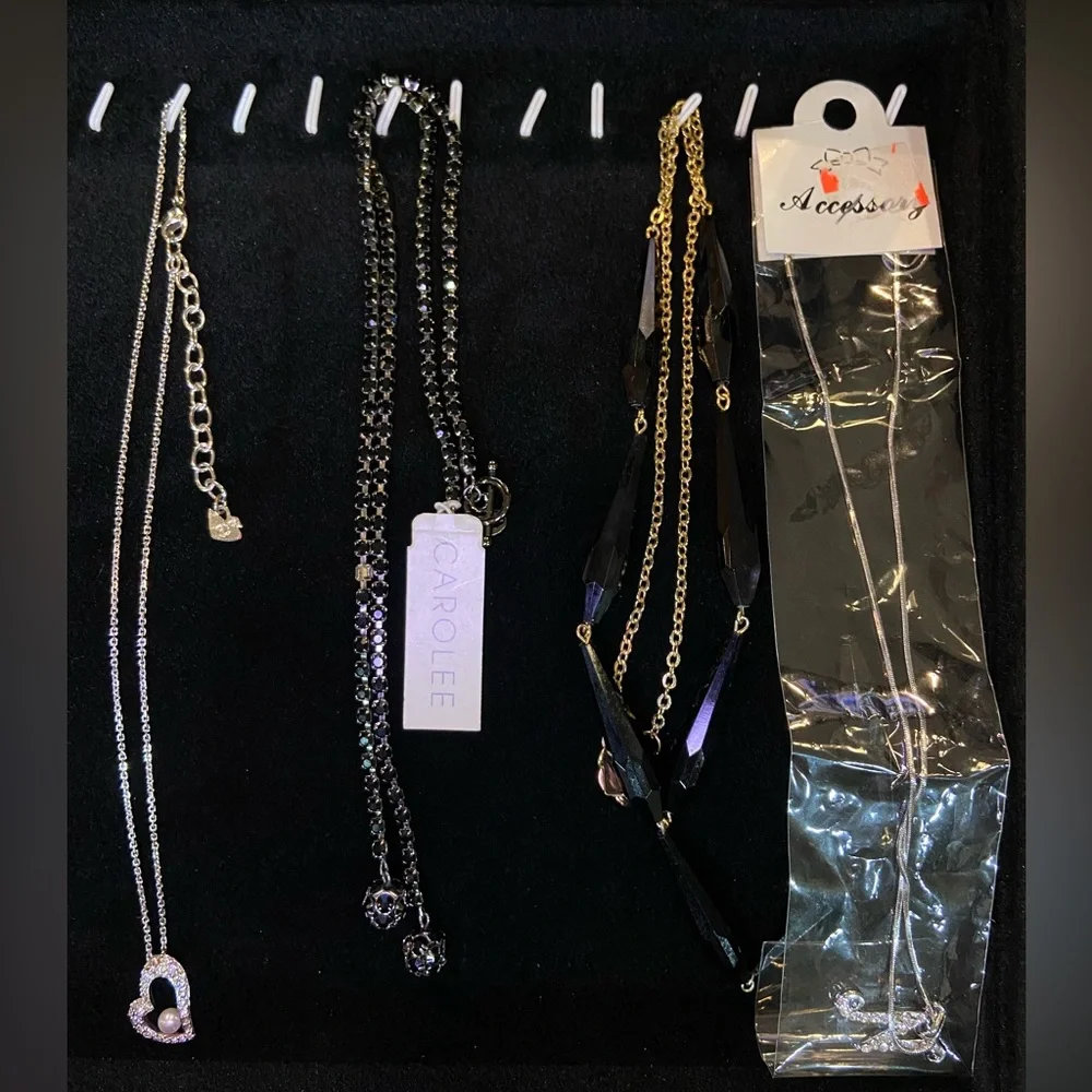 Vintage Long Black Glass Beads Necklace - Picture 6 of 8